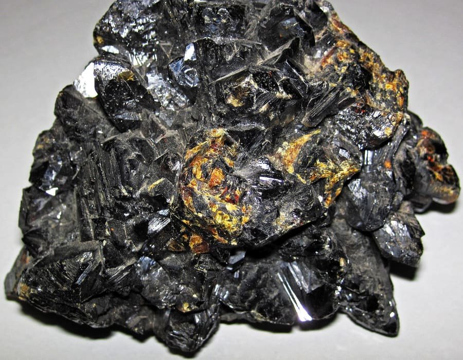 Esfalerita, principal mena de zinc